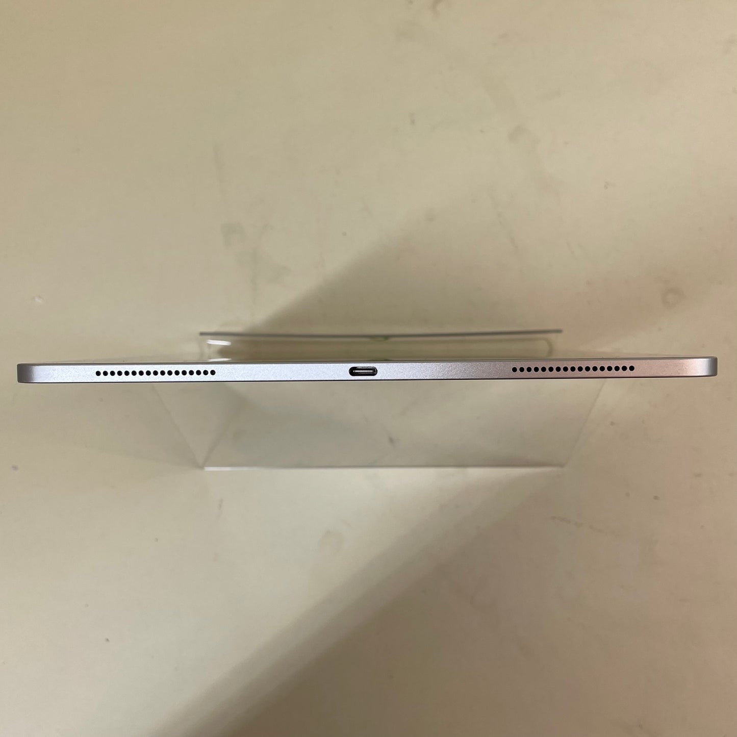 WiFi Only Apple iPad Pro 12.9" 3rd Gen 64GB Silver MTEM2LL/A