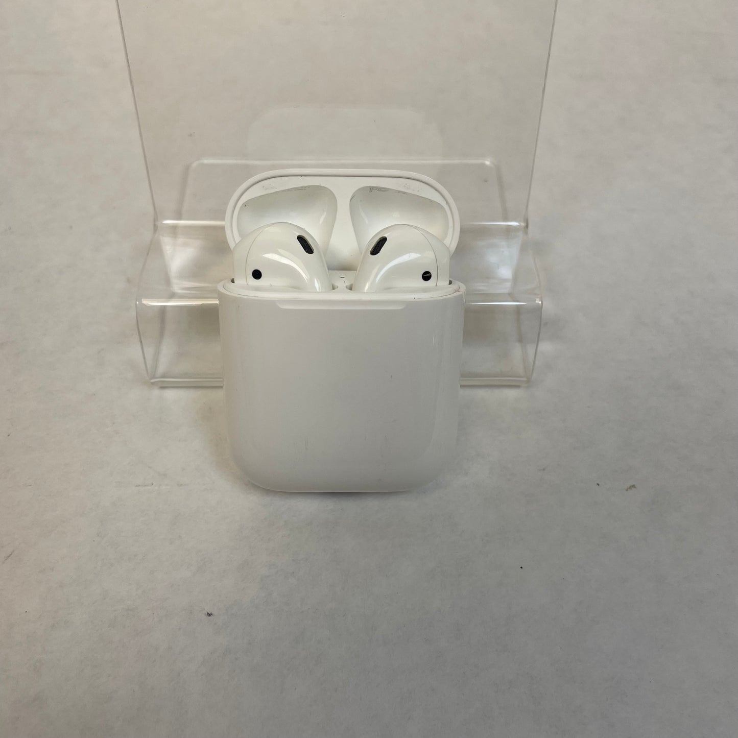 Apple AirPods 1st Gen with Charging Case A1722 A1523 A1602 A1602