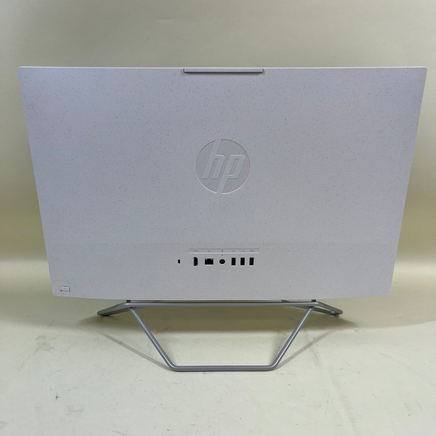 HP All-in-One PC 24-CB1023W 23.8'' i3-1215U 1.20GHz 8GB RAM Intel UHD Graphics