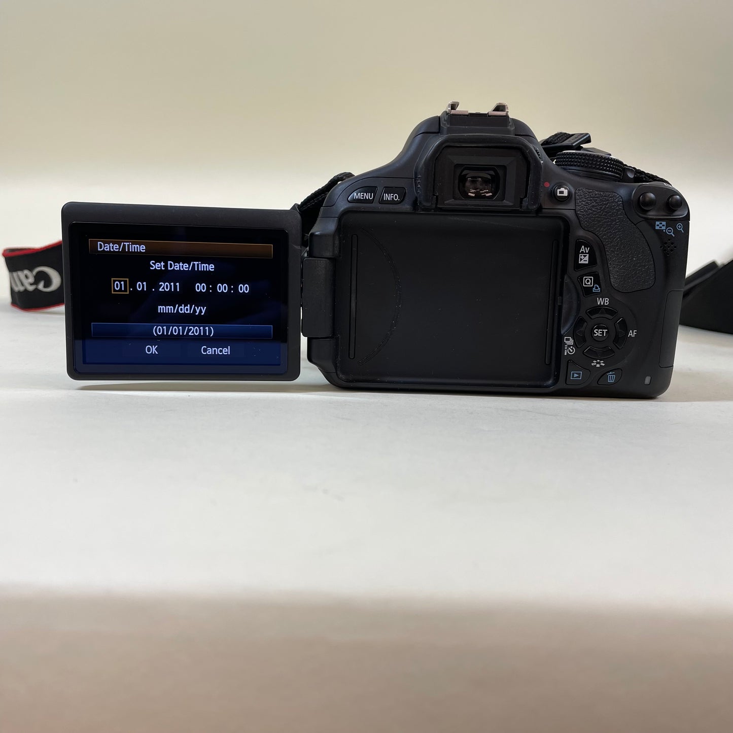 Canon EOS Rebel T3i / 600D 18.0MP Digital SLR DSLR Camera High Shutter Count