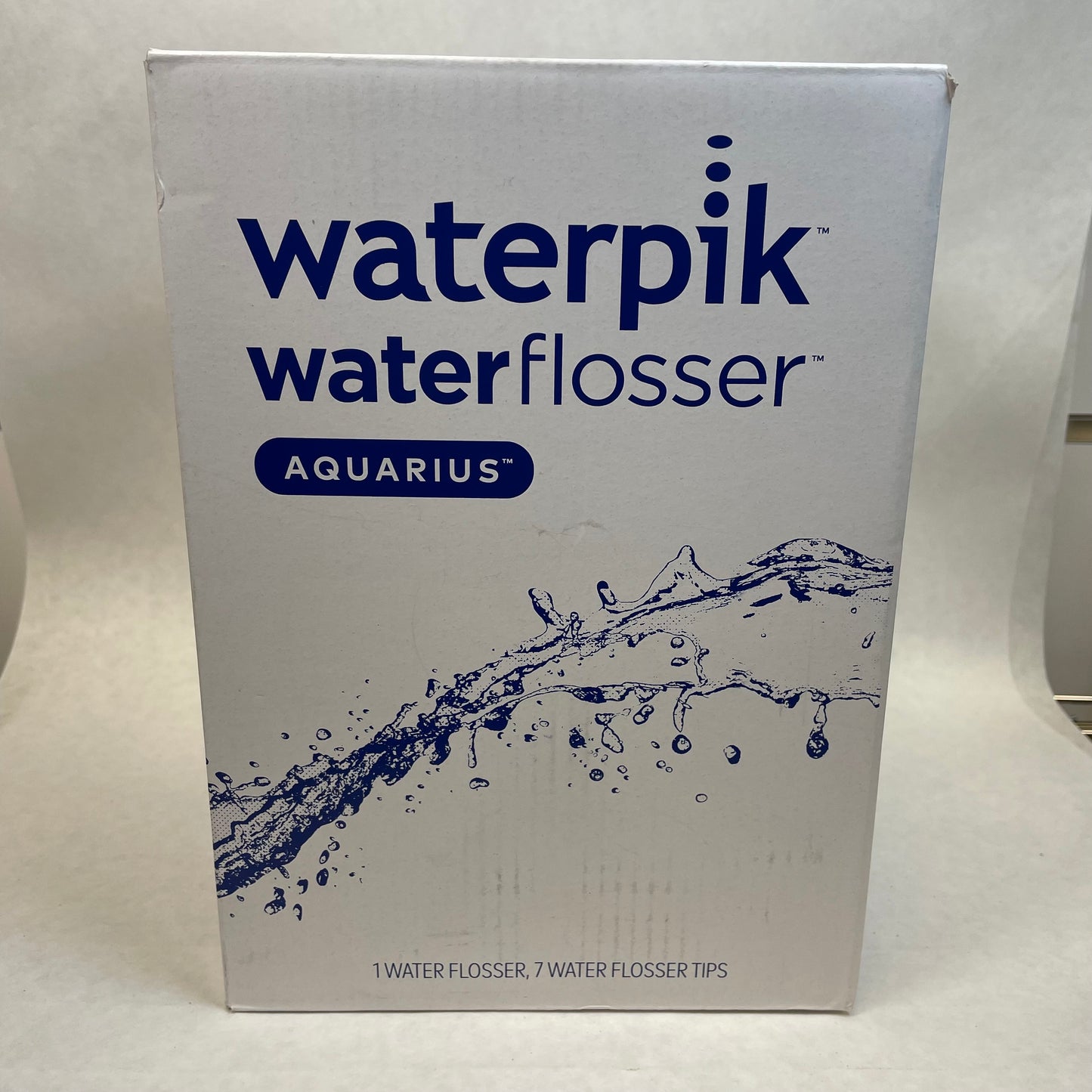 New Waterpik Water Flosser Aquarius Professional Water Flosser WP-662CD Black