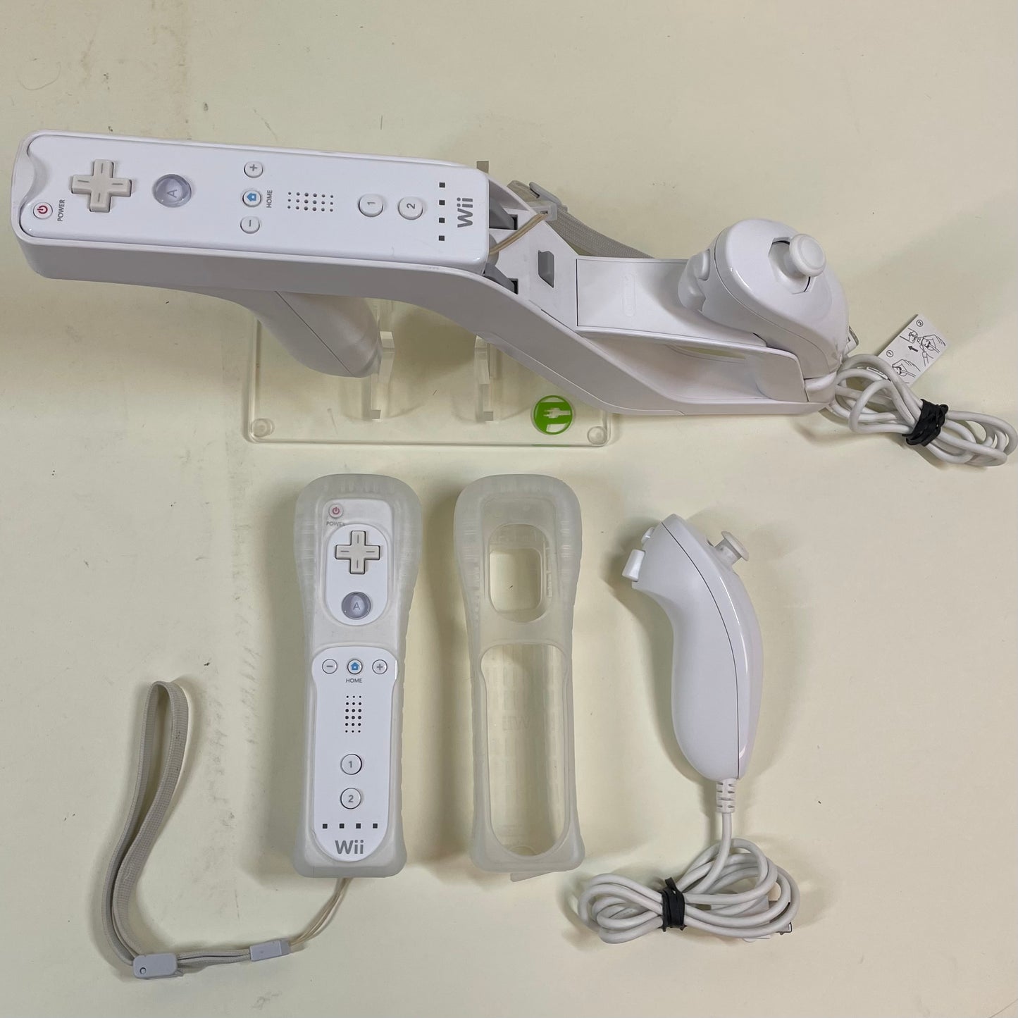 Nintendo Wii Video Game Console RVL-001 White