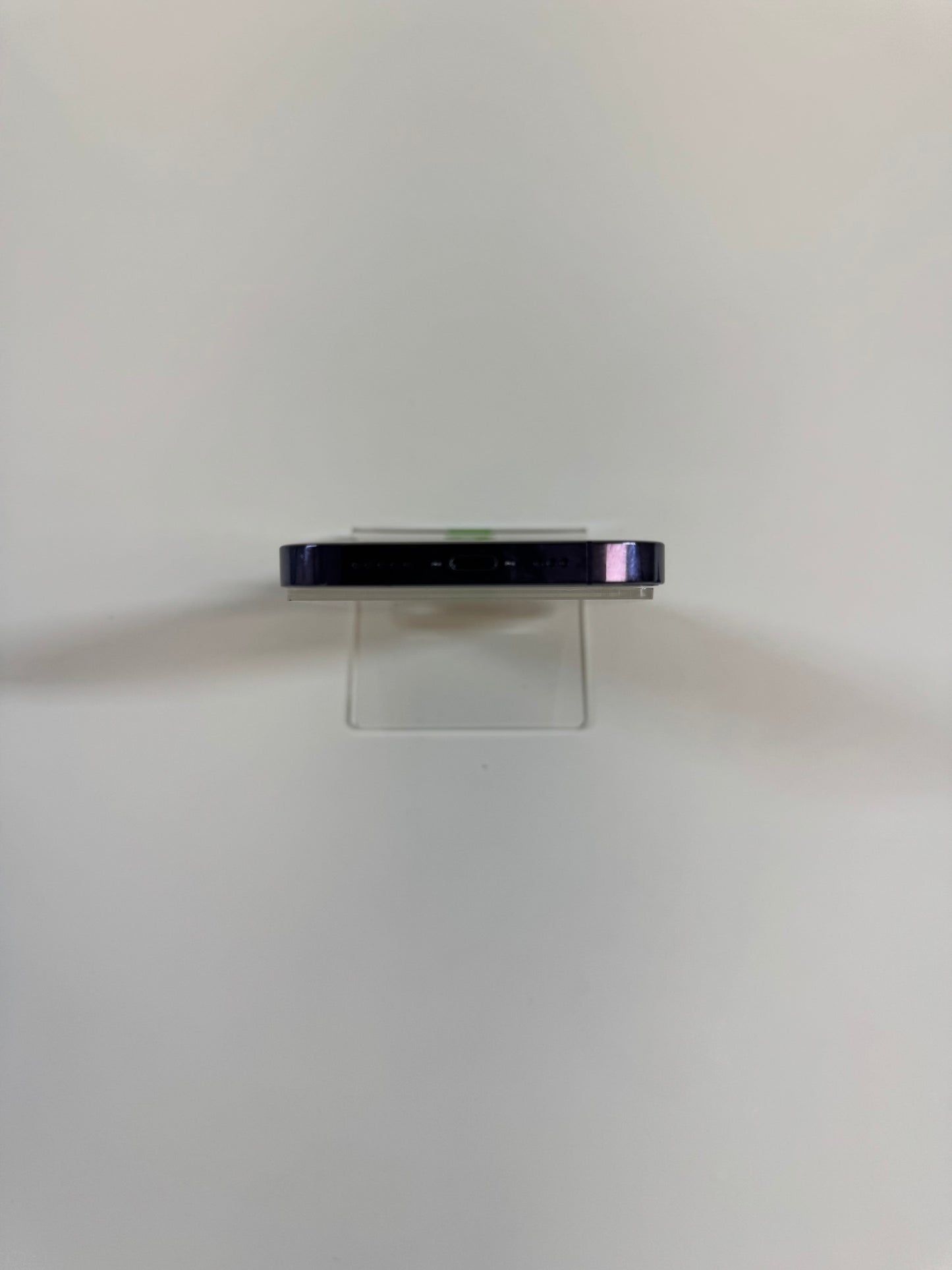 Unlocked Apple iPhone 14 Pro 128GB DEEP PURPLE MQ0E3LL/A