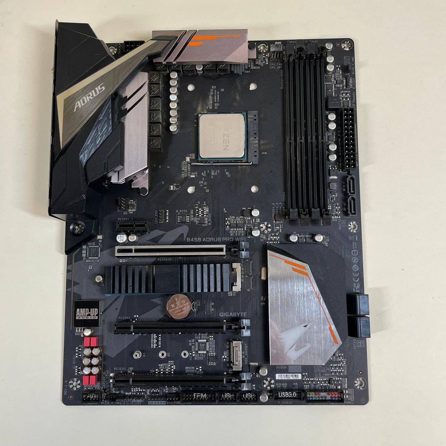GIGABYTE B450 Aorus Pro Wi-Fi AM4 ATX Gaming Motherboard w/ Ryzen 5 2600 & Cooler