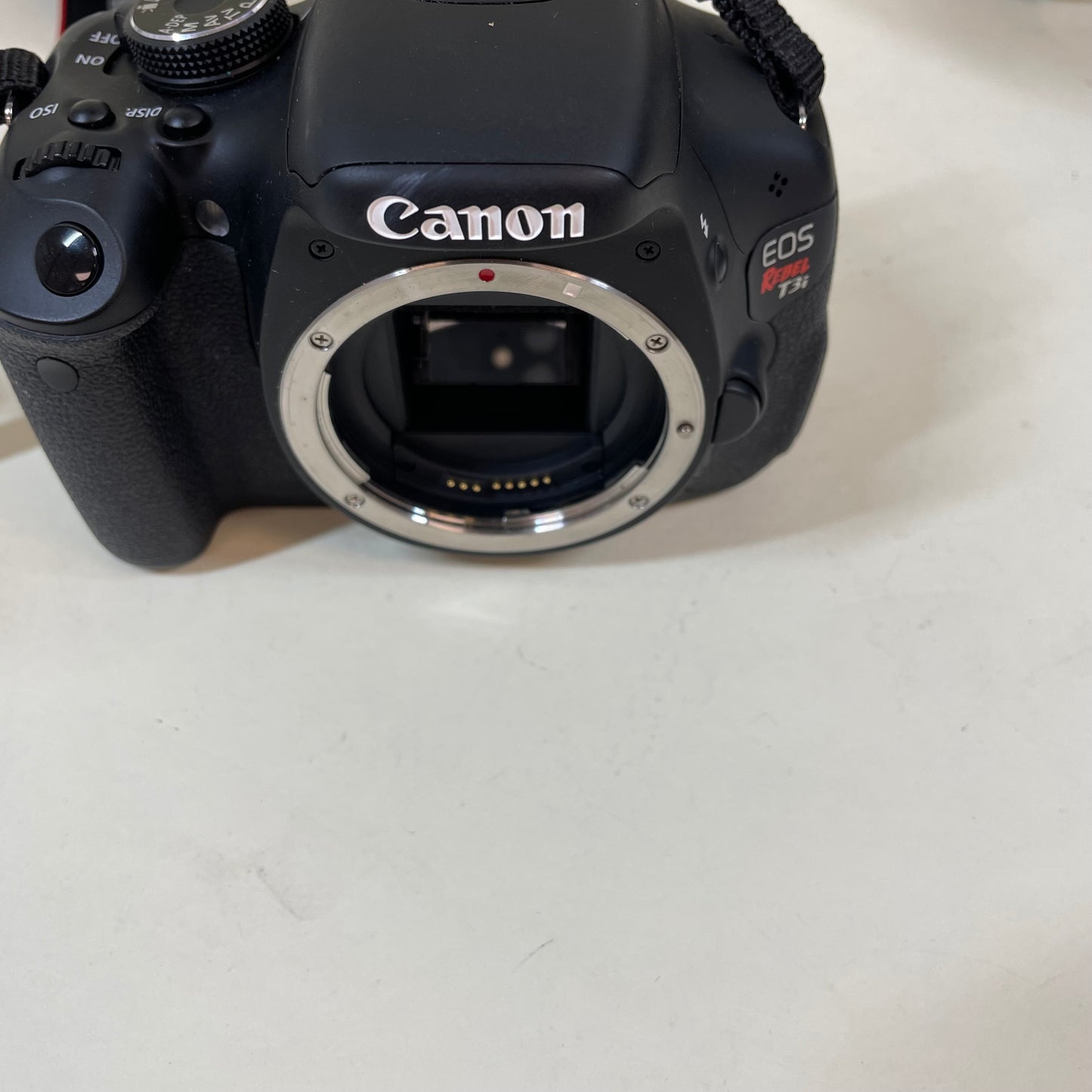 Canon EOS Rebel T3i / 600D 18.0MP Digital SLR DSLR Camera High Shutter Count