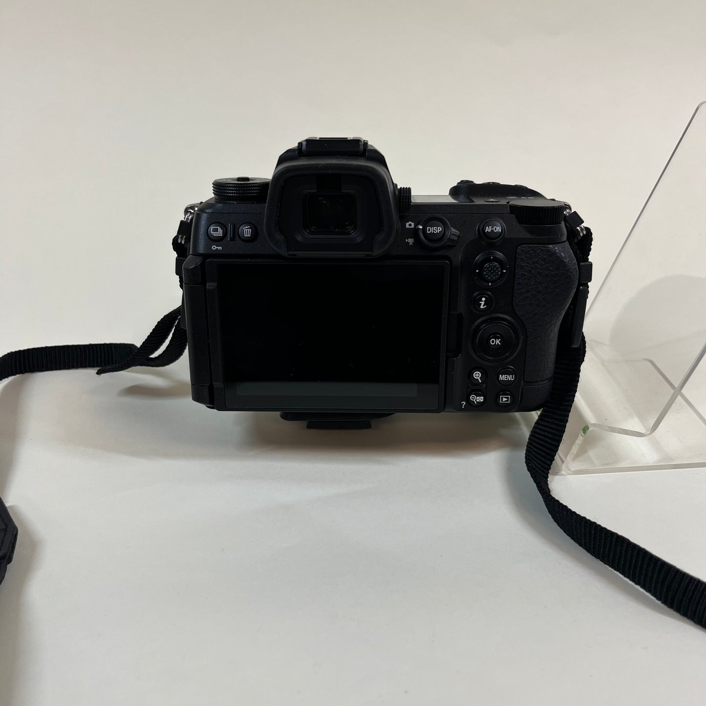 Nikon Z6 III 24.5MP Digital SLR DSLR Camera 850 Shutter Count w/ 24-70/4 S Lens