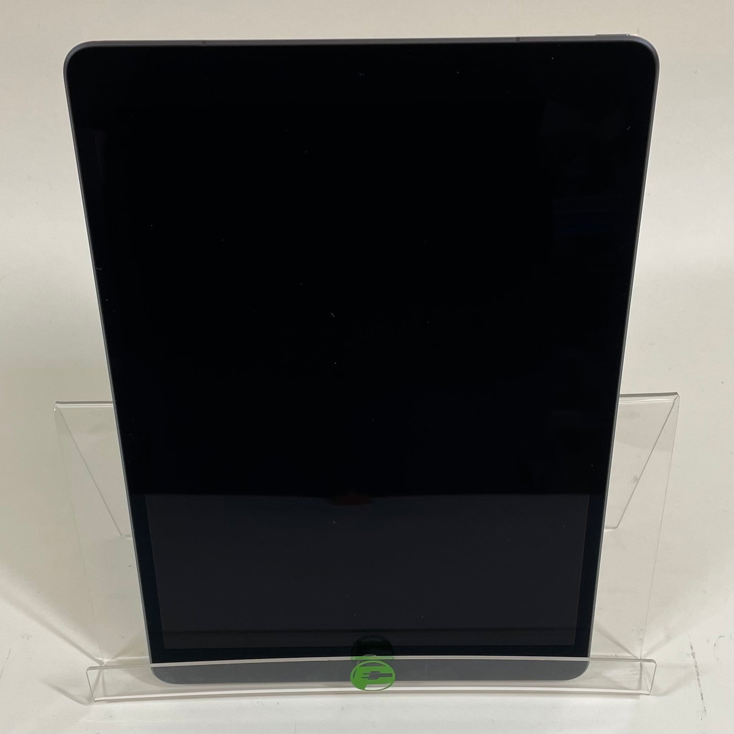 Unlocked Apple iPad Air 3rd Gen 256GB 18.0.1 Space gray MV1T2LL/A