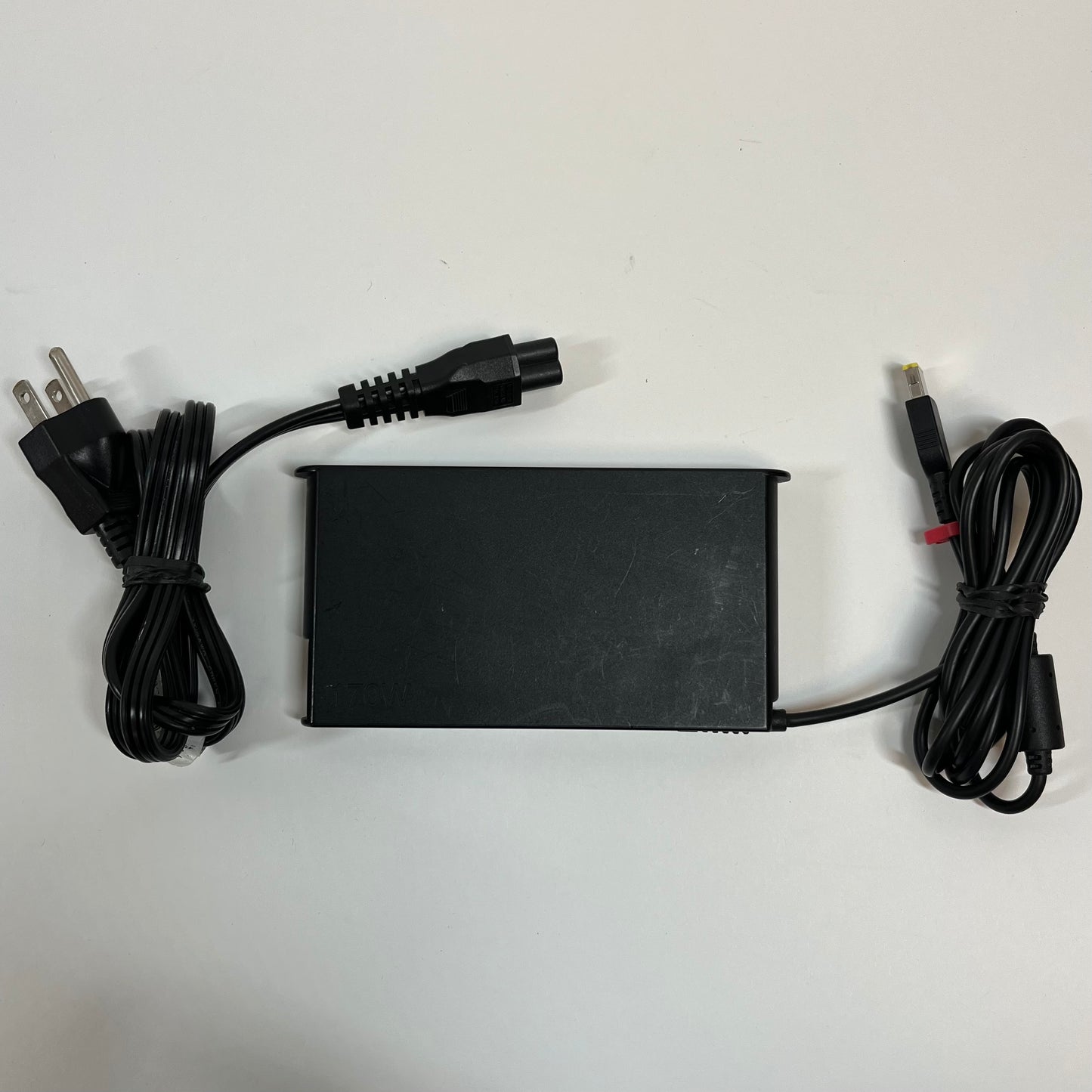 Lenovo LOQ 15 15IRH8 15.6" i5-13420H 2.1GHz 8GB RAM 1TB SSD GeForce RTX 3050