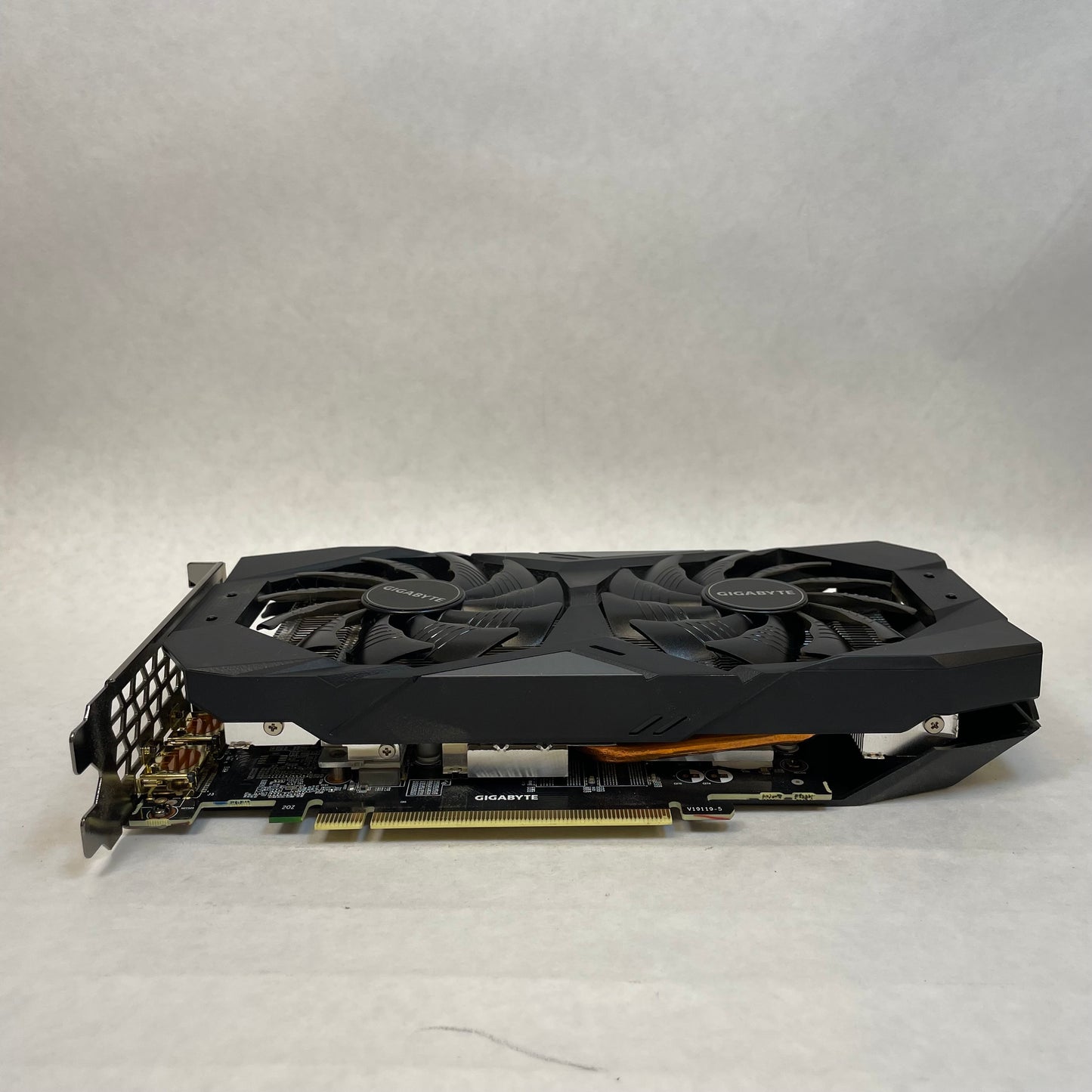 Gigabyte GeForce RTX 2060 D6 6G 6GB GDDR6 Graphics Card GV-N2060D6-6GD