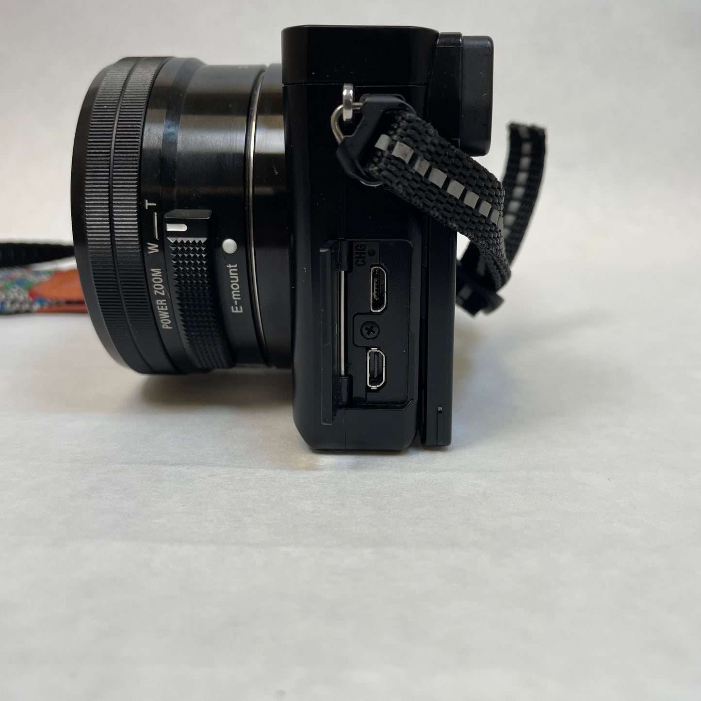 Sony Alpha A6000 24.3MP Digital SLR DSLR Camera ?963 Shutter Count w/ Lens