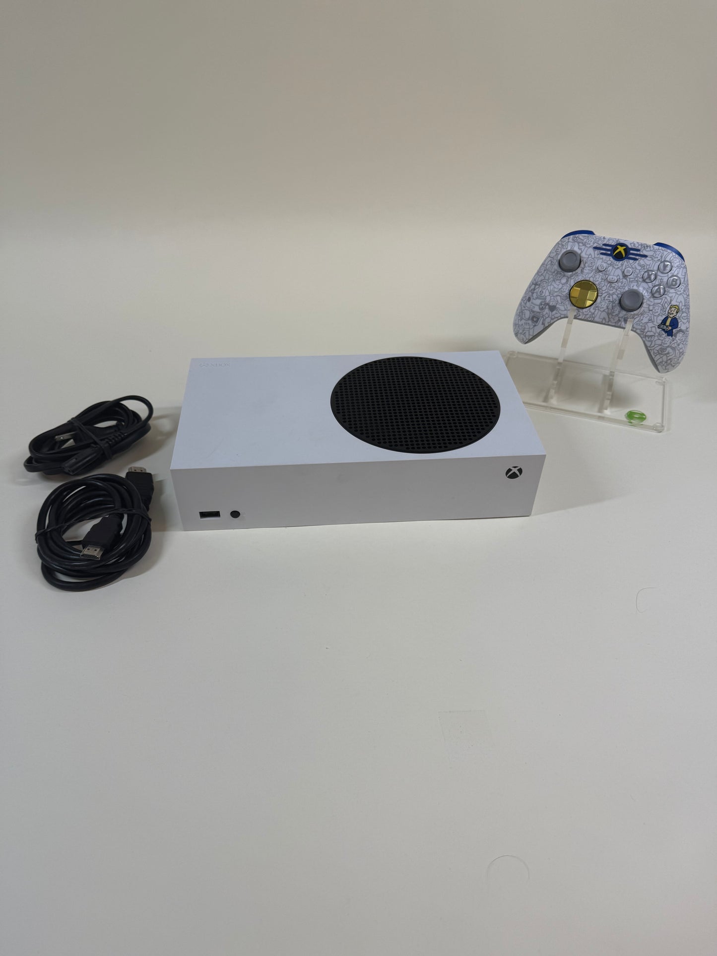 Microsoft Xbox Series S 512GB Console Gaming System White 1883