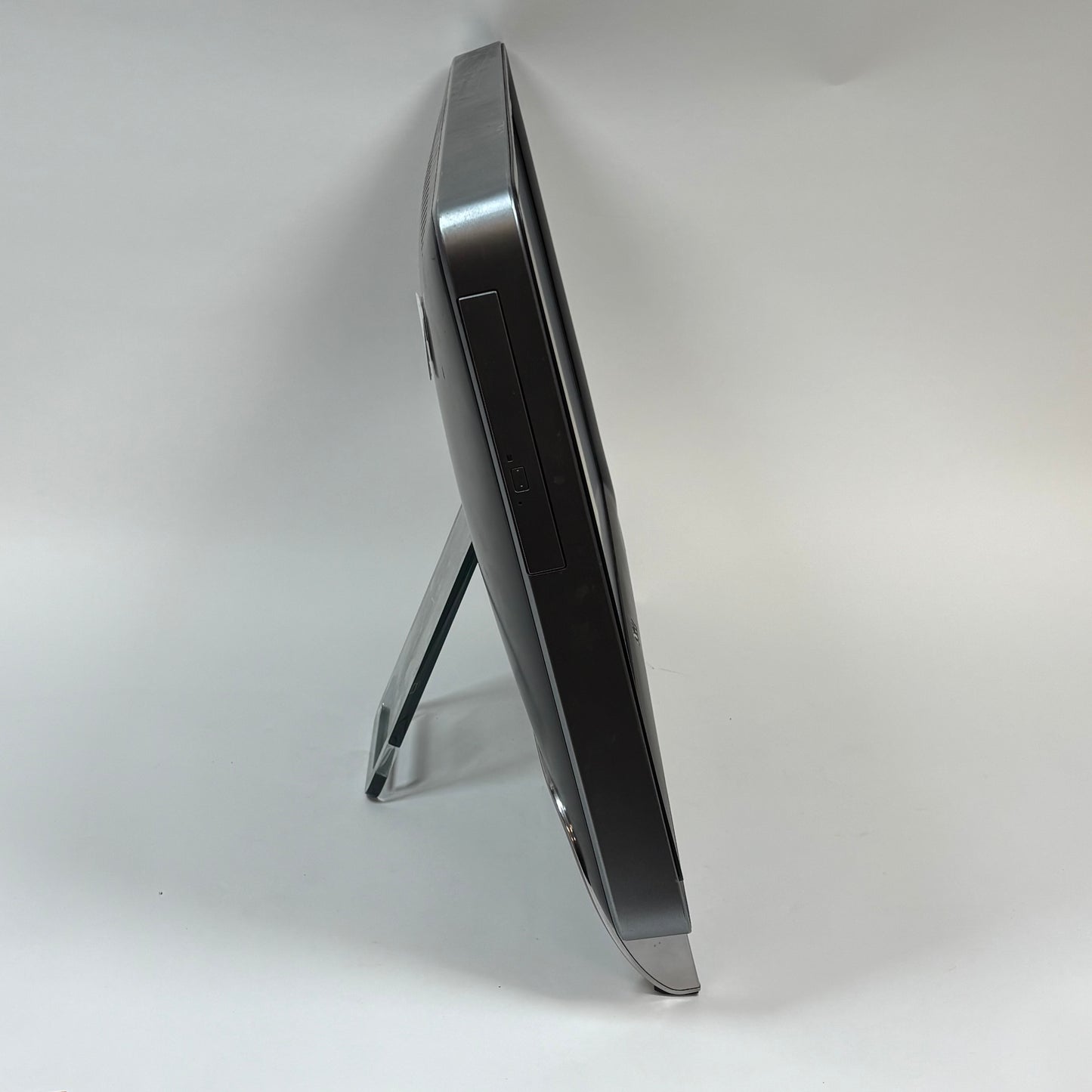 Desktop Vostro 330 W02C i3-M380 2.50GHz 8GB RAM 512GB SSD SSD