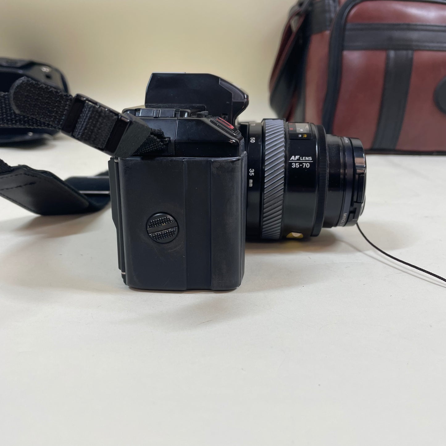 Minolta Maxxum 5000 AF Bundle w/ Carrying Case, Lens, Original Paperwork, & More