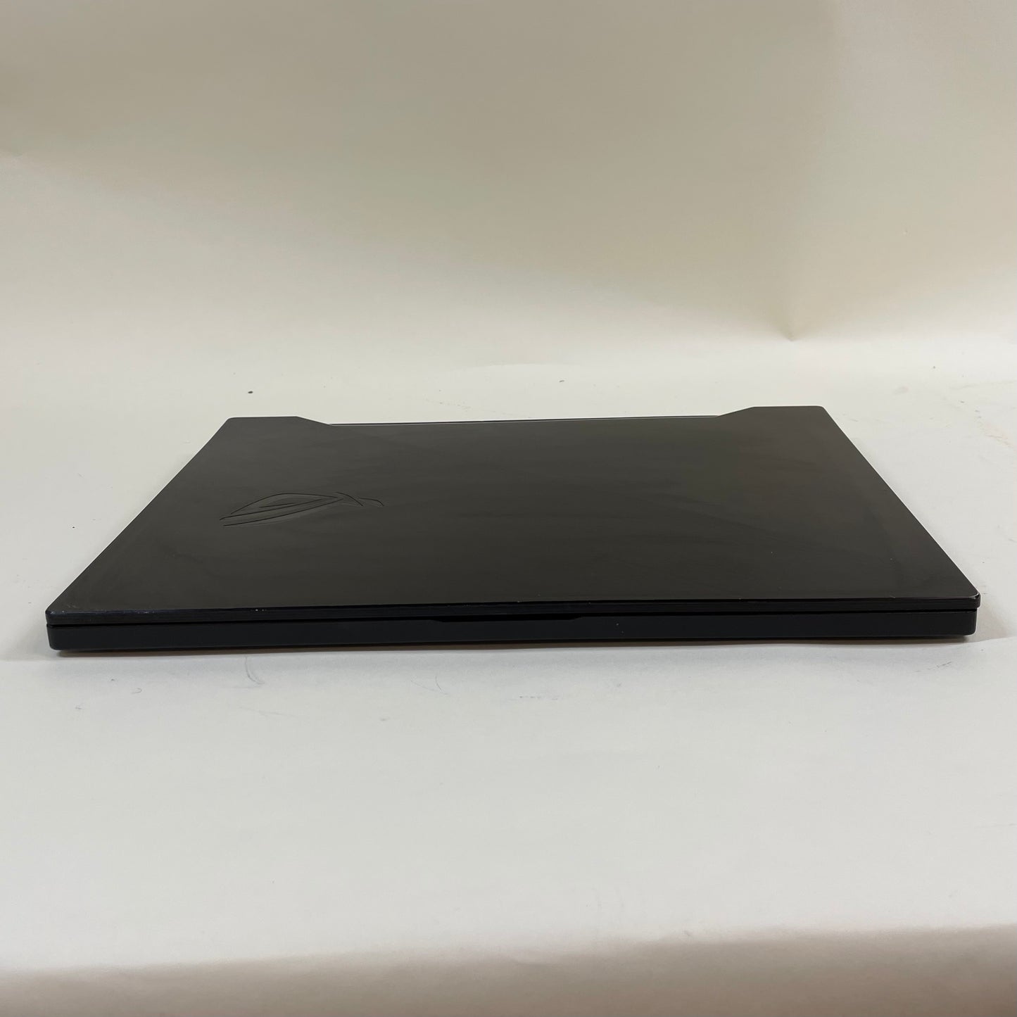 Asus ROG Zephyrus G15 GA502IU 15.6" Ryzen 7 4800HS 2.9GHz 16GB RAM 1TB SSD