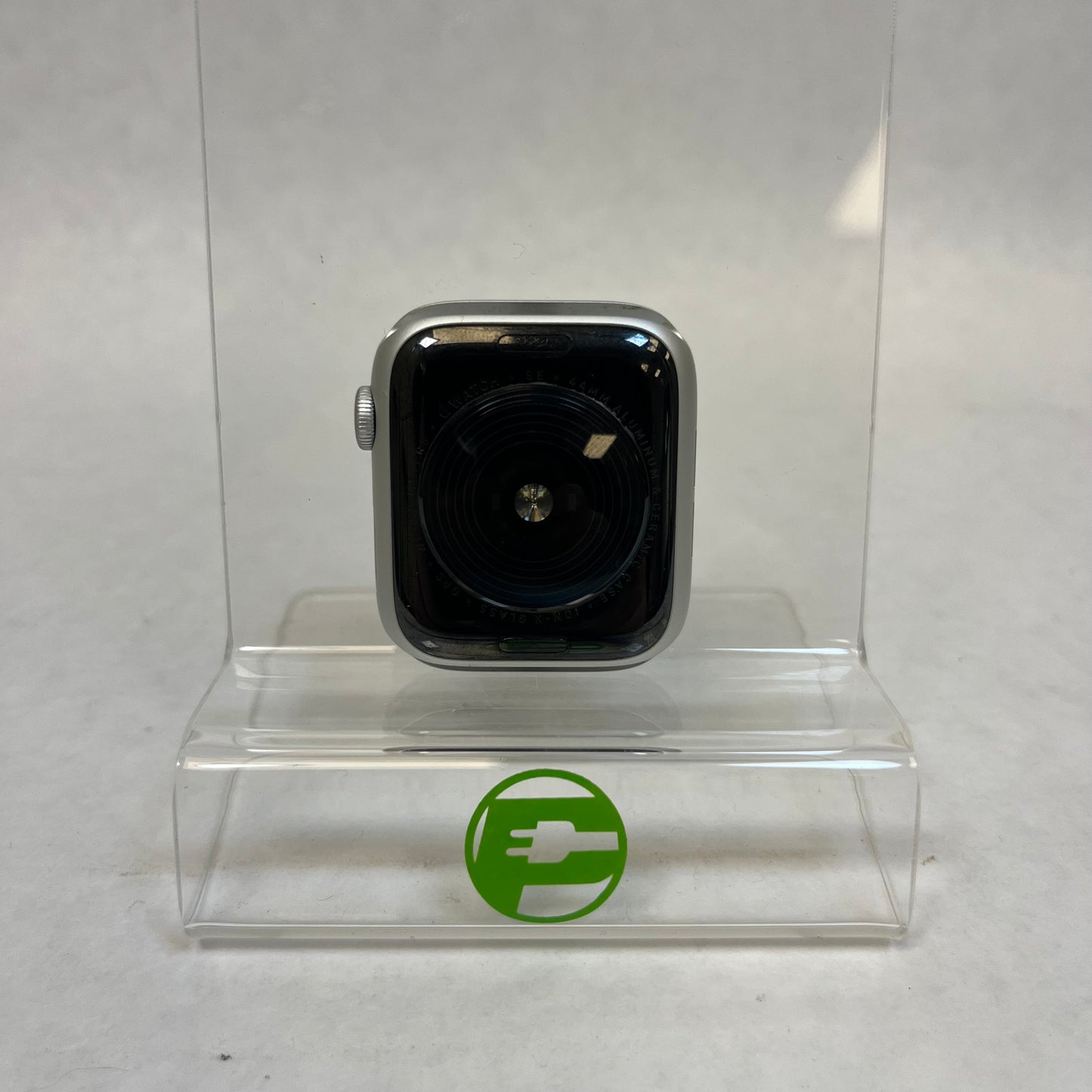 GPS Only Apple Watch SE 1st Gen 44MM Silver Aluminum A2352 Face Only
