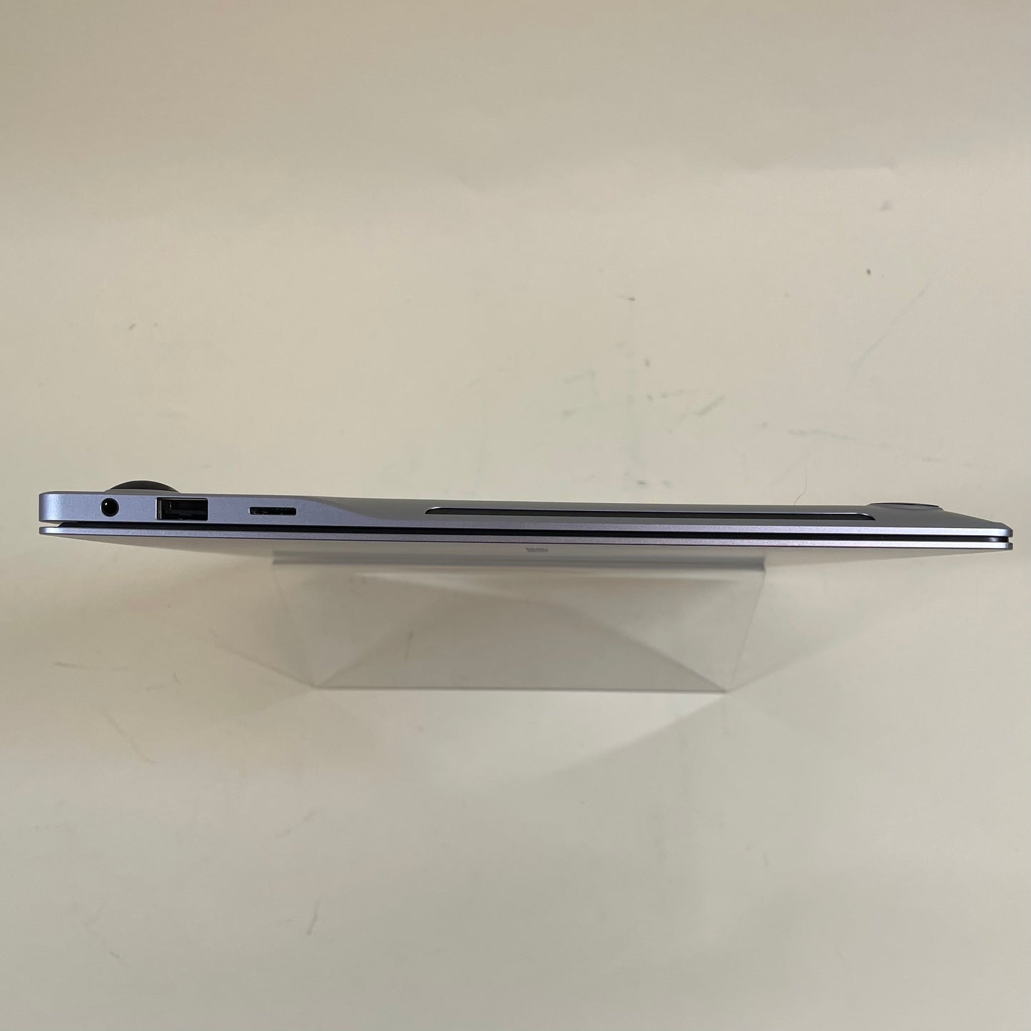 Samsung Galaxy Book4 Edge NP960XMA 16" Snapdragon X Elite 3.4GHz 16GB RAM 512GB