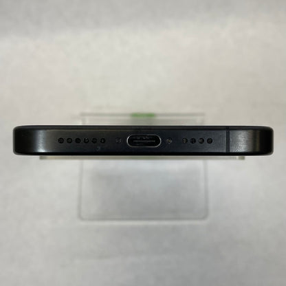 Unlocked Apple iPhone 15 Pro Max 256GB 26.0.1 Black MU663LL/A