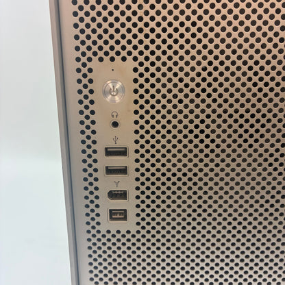2006 Apple Mac Pro Quad Core Xeon 2.6GHz 1GB RAM 7300 GT Silver A1186 NO OS/HDD