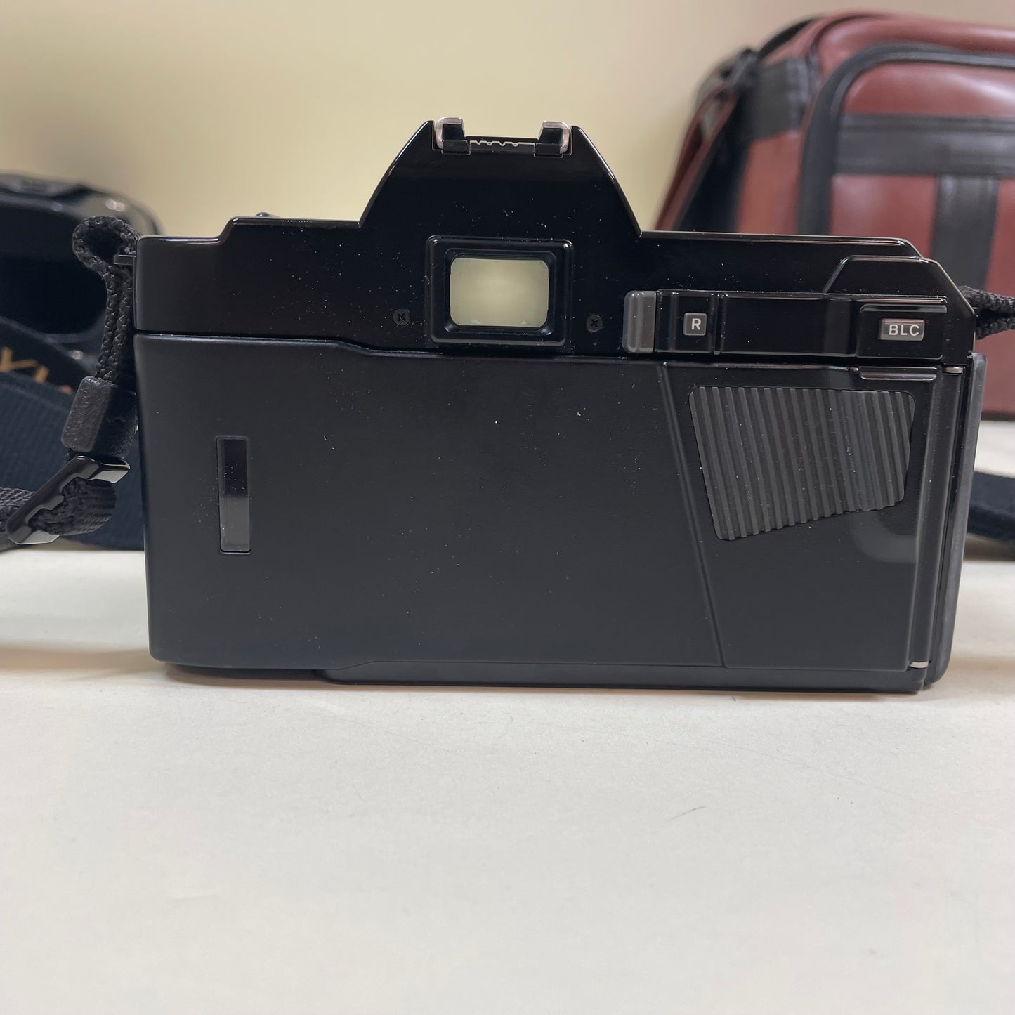 Minolta Maxxum 5000 AF Bundle w/ Carrying Case, Lens, Original Paperwork, & More