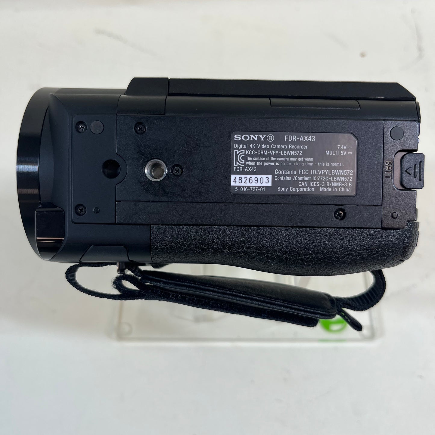 Sony HandyCam FDR-AX43 16.6MP UHD 4K Handycam Camcorder Action Camera