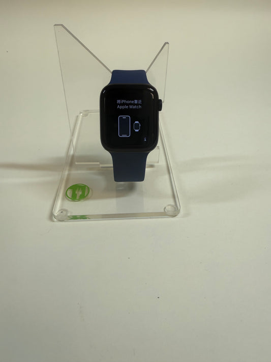 GPS Only Apple Watch SE 2nd Gen 44MM Midnight Aluminum Midnight Sport Band A2727
