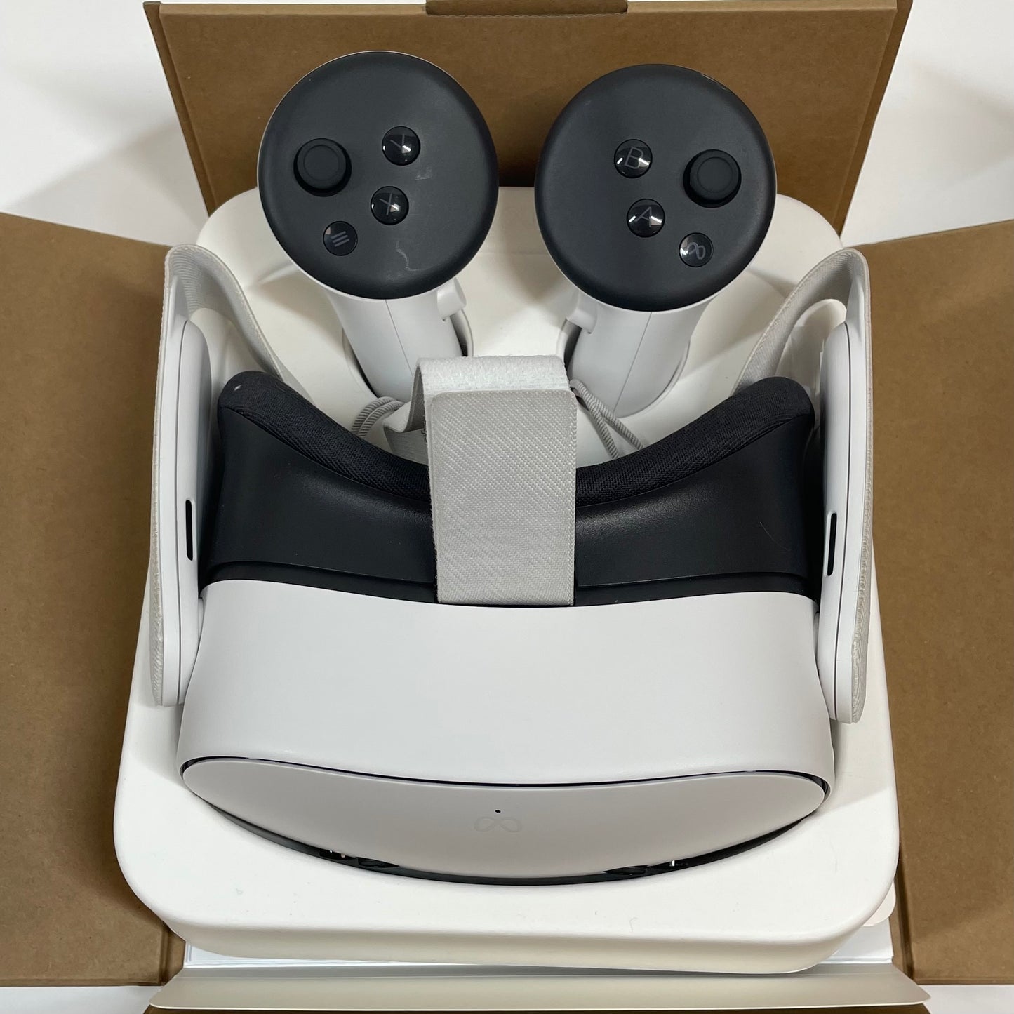 Meta Quest 3S 128GB Standalone All-in-One VR Headset 2AGOZ-P97