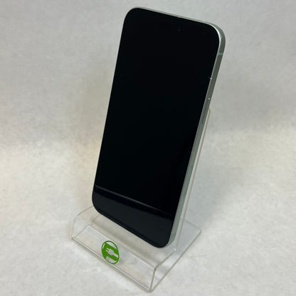 Unlocked Apple iPhone 15 Plus 128GB 18.1.1 Green MTXW3LL/A