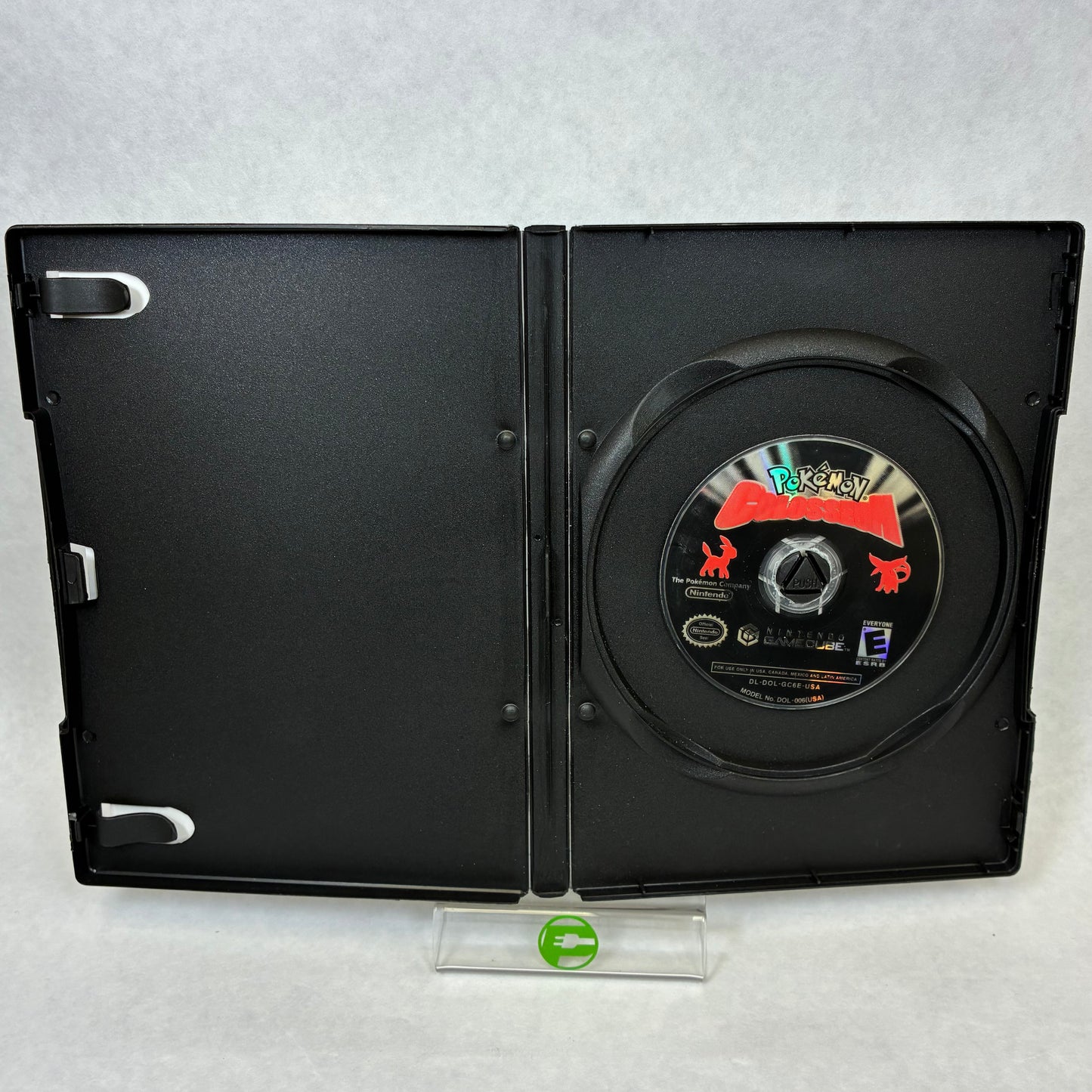 Pokemon Colosseum [Player's Choice] (Gamecube, 2004)