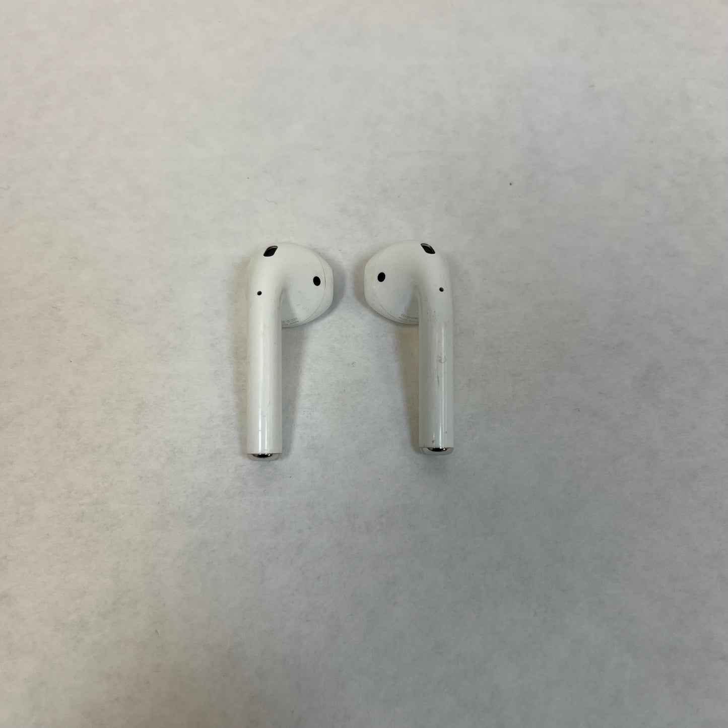 Apple Airpods 1st gen Left And Right Replacement Only A1722 A1523