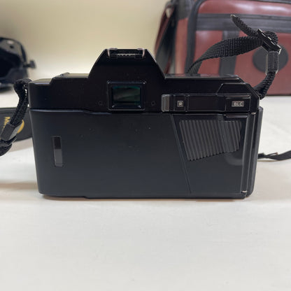 Minolta Maxxum 5000 AF Bundle w/ Carrying Case, Lens, Original Paperwork, & More
