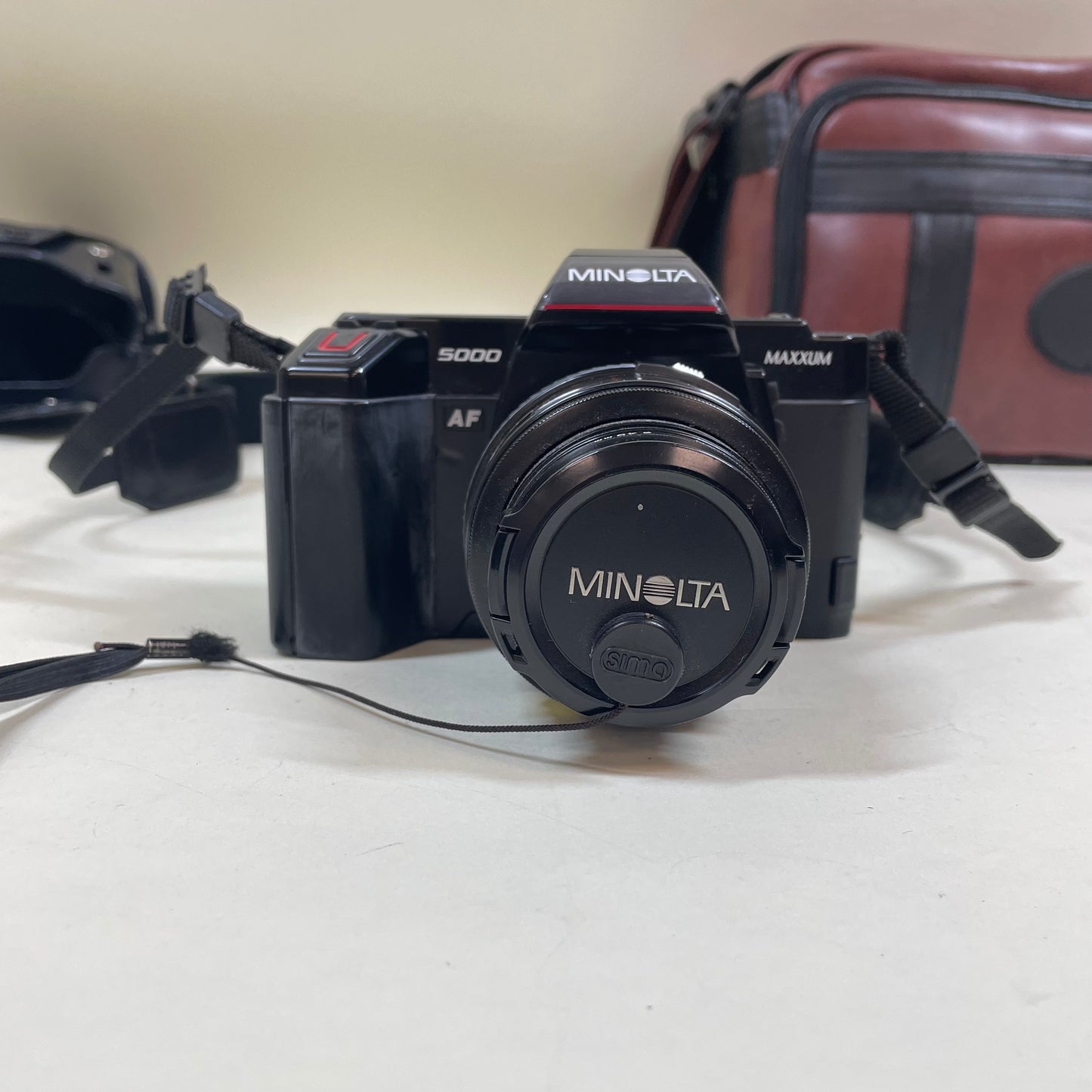 Minolta Maxxum 5000 AF Bundle w/ Carrying Case, Lens, Original Paperwork, & More