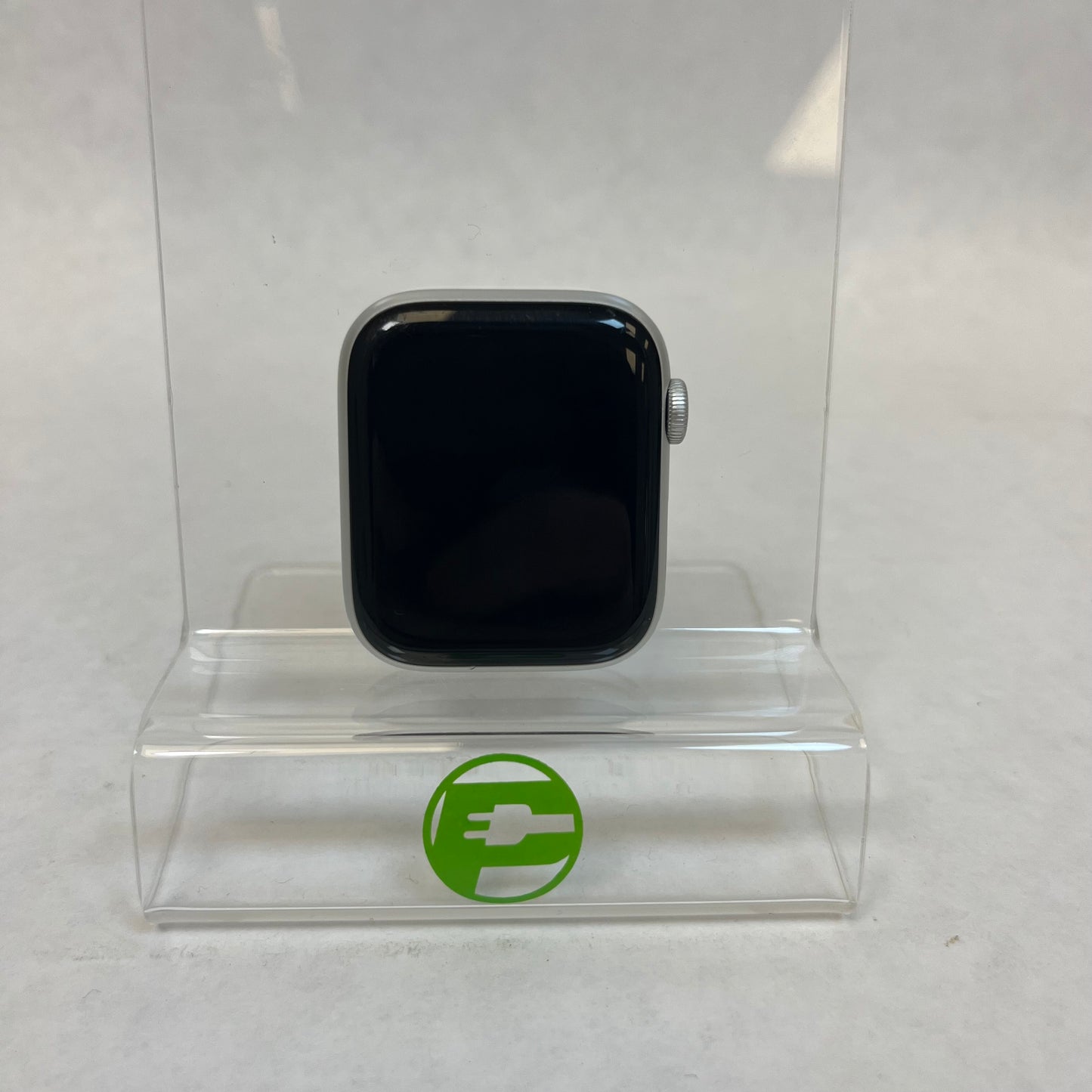 GPS Only Apple Watch SE 1st Gen 44MM Silver Aluminum A2352 Face Only