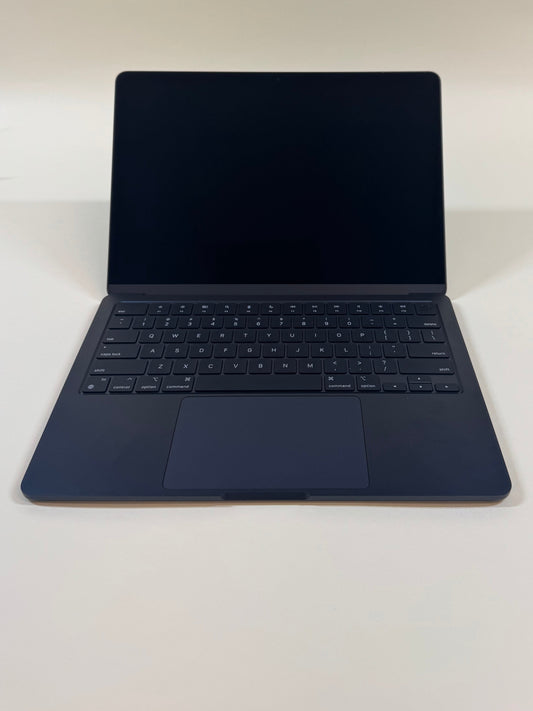 2023 Apple MacBook Air 13.6" M3 8C GPU 4.0GHz 8GB RAM 256GB SSD A3113