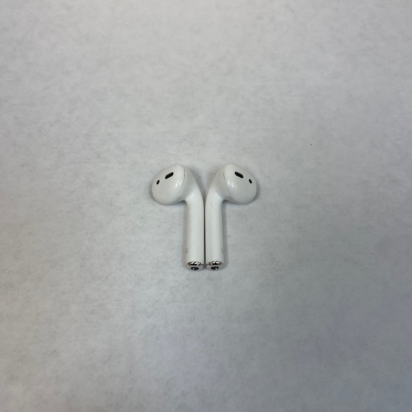 Apple Airpods 1st gen Left And Right Replacement Only A1722 A1523