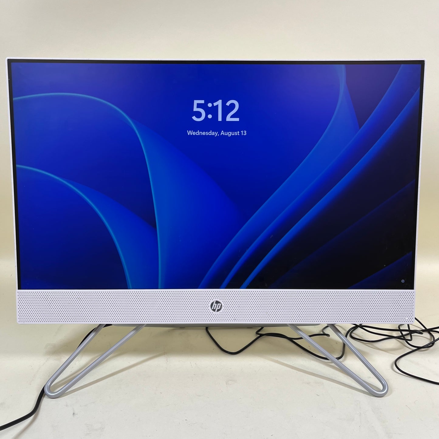 HP All-in-One PC 24-CB1023W 23.8'' i3-1215U 1.20GHz 8GB RAM Intel UHD Graphics