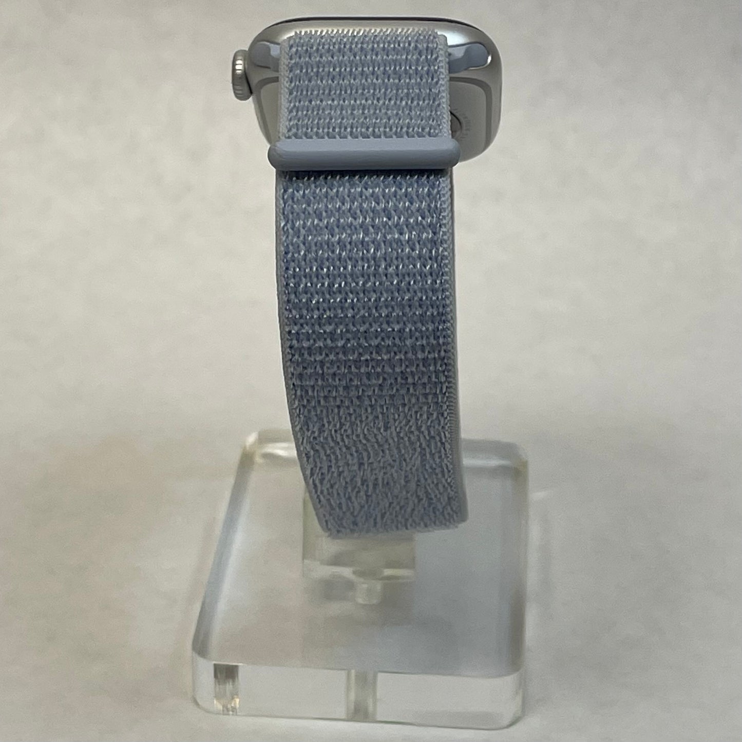 Unlocked Apple Watch Series 10 42MM Aluminum Periwinkle Sport Loop MWX53LW/A