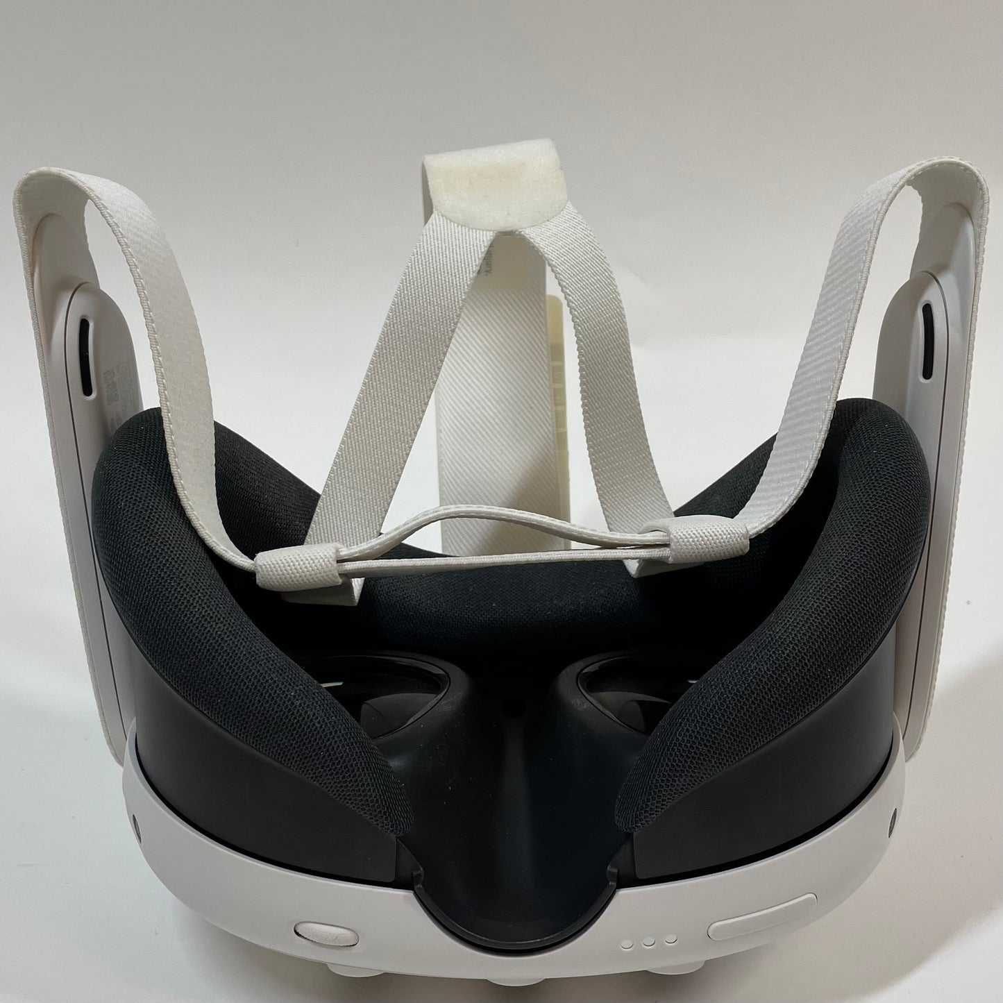 Meta Quest 3 128GB Standalone All-in-One VR Headset S3A