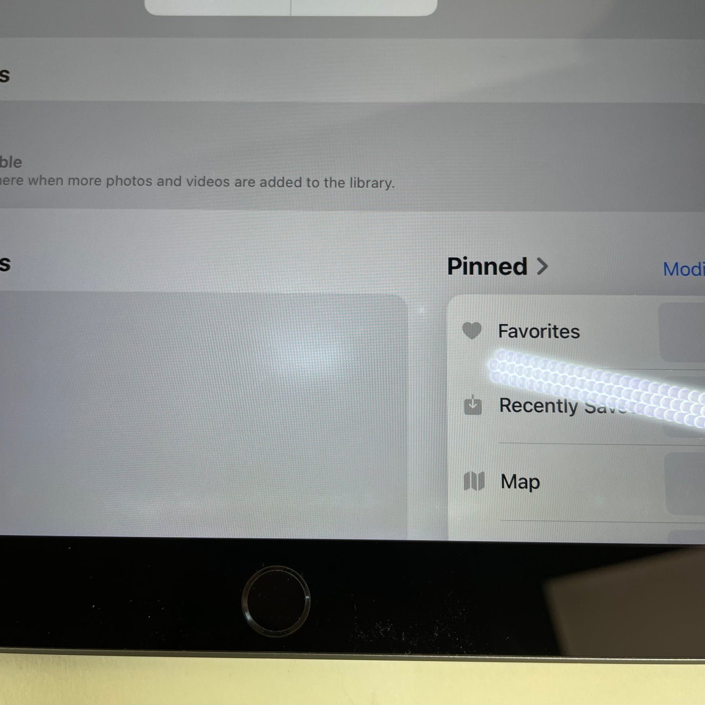 Unlocked Apple iPad Air 3rd Gen 256GB 18.0.1 Space gray MV1T2LL/A