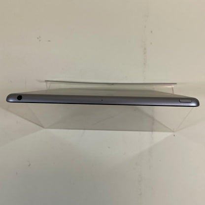 WiFi Only Apple iPad 6th Gen 128GB 16.4 Space gray MR7J2LL/A