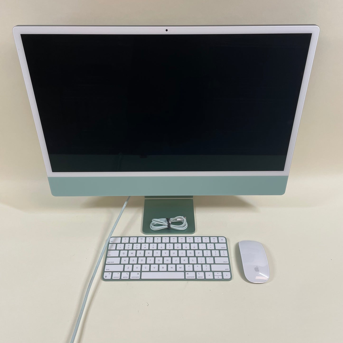 2021 Apple iMac 24" M1 3.2GHz 8GB RAM 256GB SSD Blue/Green MJV83LL/A
