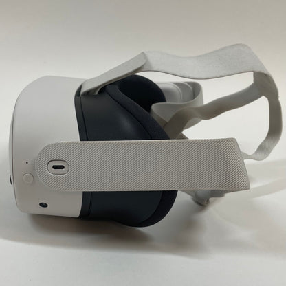 Meta Quest 3S 128GB Standalone All-in-One VR Headset 2AGOZ-P97