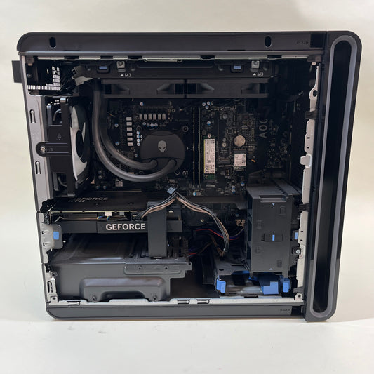 Alienware Custom PC i7-13700F 2.10GHz 16GB RAM GeForce RTX 4060 Ti