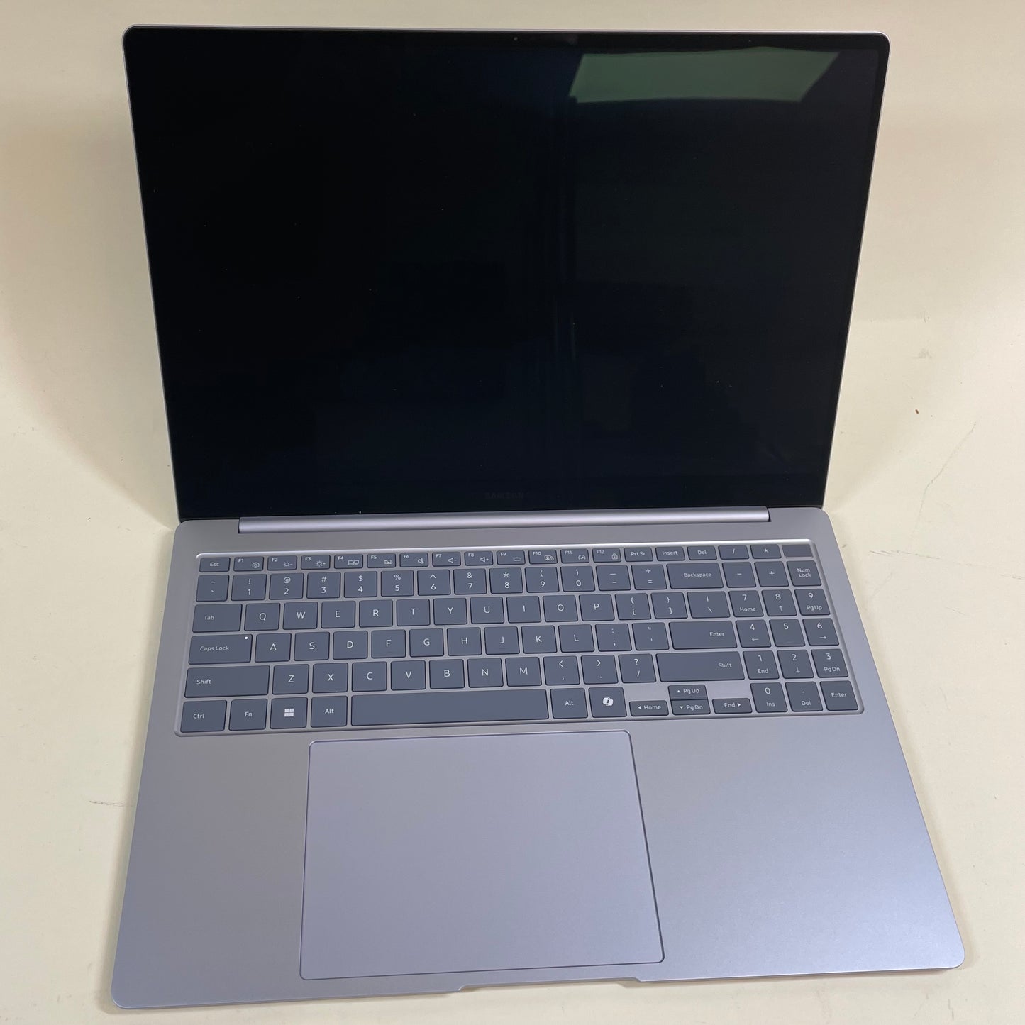 Samsung Galaxy Book4 Edge NP960XMA 16" Snapdragon X Elite 3.4GHz 16GB RAM 512GB