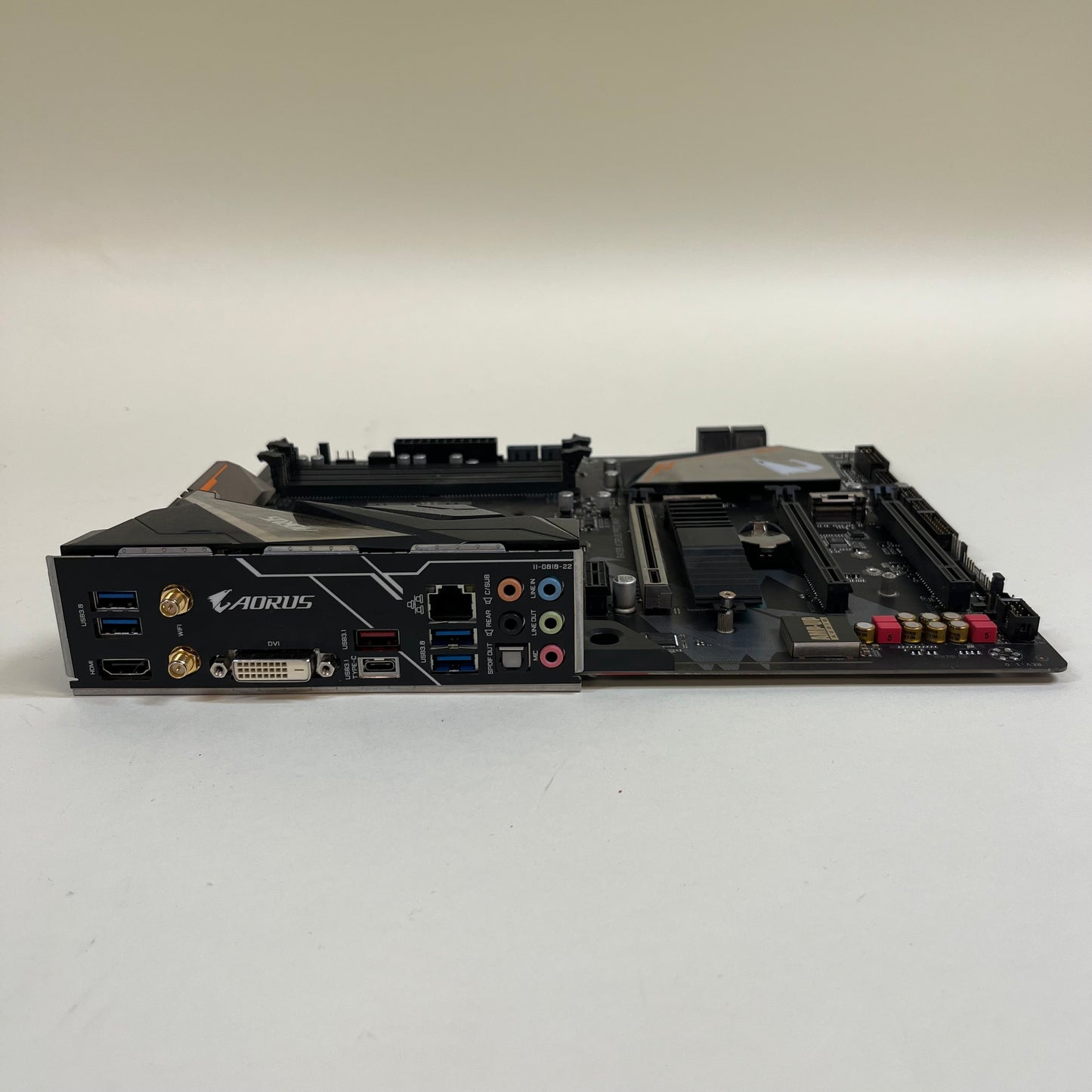 GIGABYTE B450 Aorus Pro Wi-Fi AM4 ATX Gaming Motherboard w/ Ryzen 5 2600 & Cooler