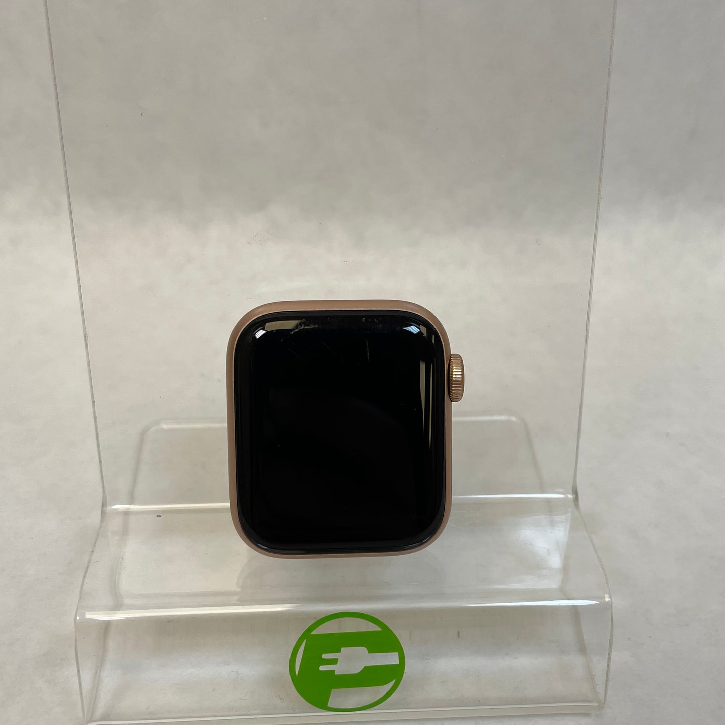 GPS Only Apple Watch SE 1st Gen 40MM Rose Gold Aluminum MKQ03LL/A
