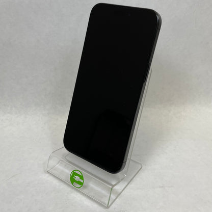 Unlocked Apple iPhone 15 Pro Max 256GB 26.0.1 Black MU663LL/A