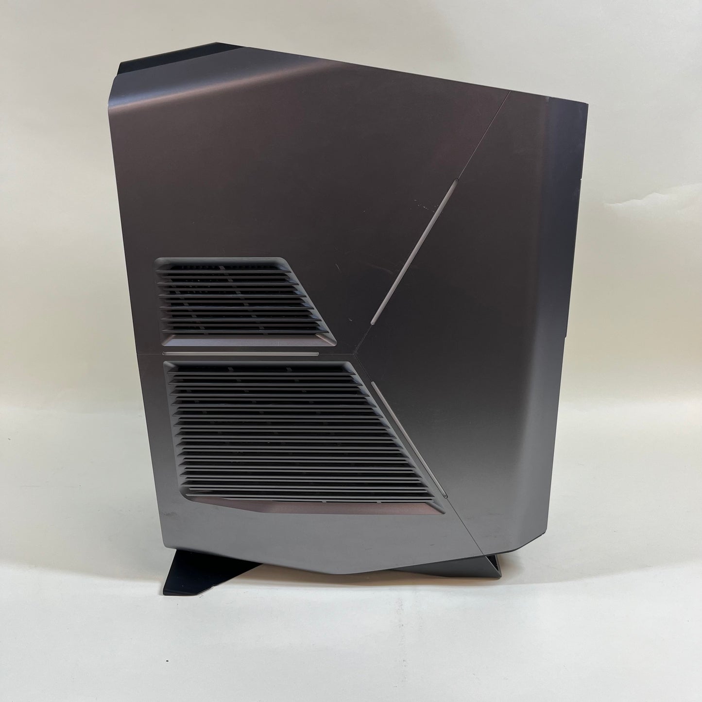 Alienware Aurora R7 i5-8400 2.80GHz 16GB RAM 1TB SSD Radeon RX 560