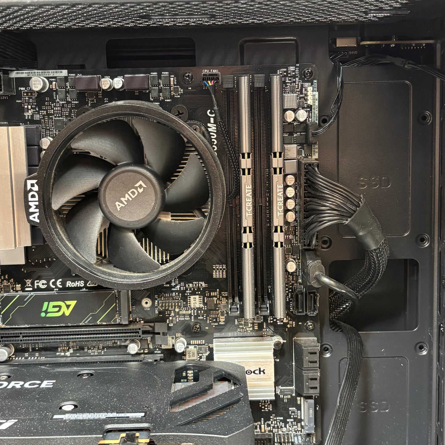 CyberPower PC Ryzen 5 5600GT 3.60GHz 16GB RAM 1TB SSD MSI GeForce RTX  5050