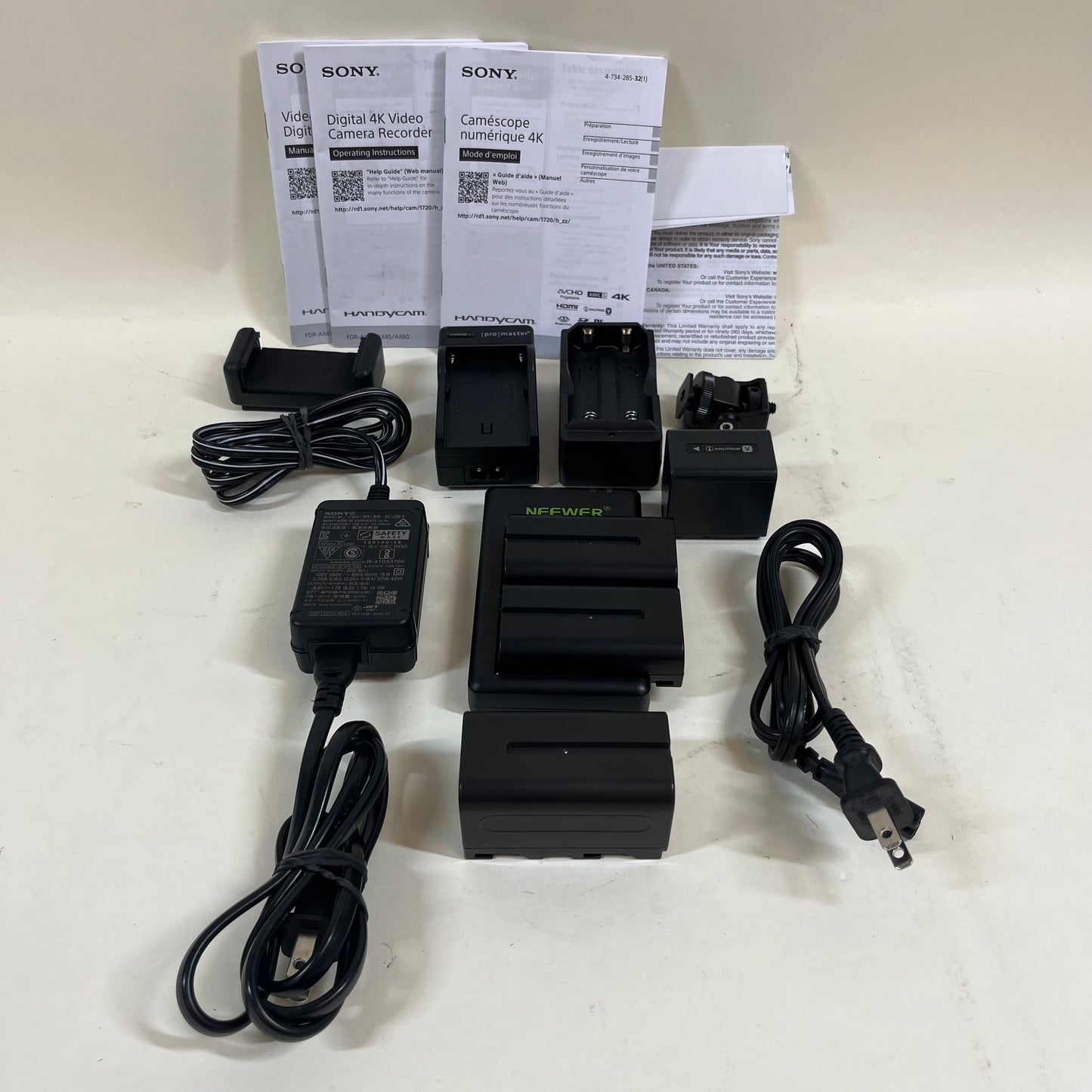 Sony HandyCam FDR-AX43 16.6MP UHD 4K Handycam Camcorder Action Camera