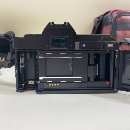 Minolta Maxxum 5000 AF Bundle w/ Carrying Case, Lens, Original Paperwork, & More